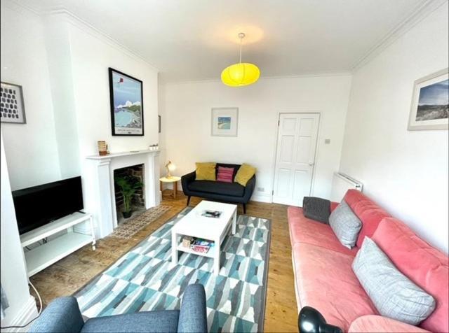 *Family Home In Mumbles. Close To The Beach* Exterior foto
